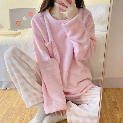 Women's Thick Fleece Pajama Set - Warm Winter Sleepwear with Plaid Pants